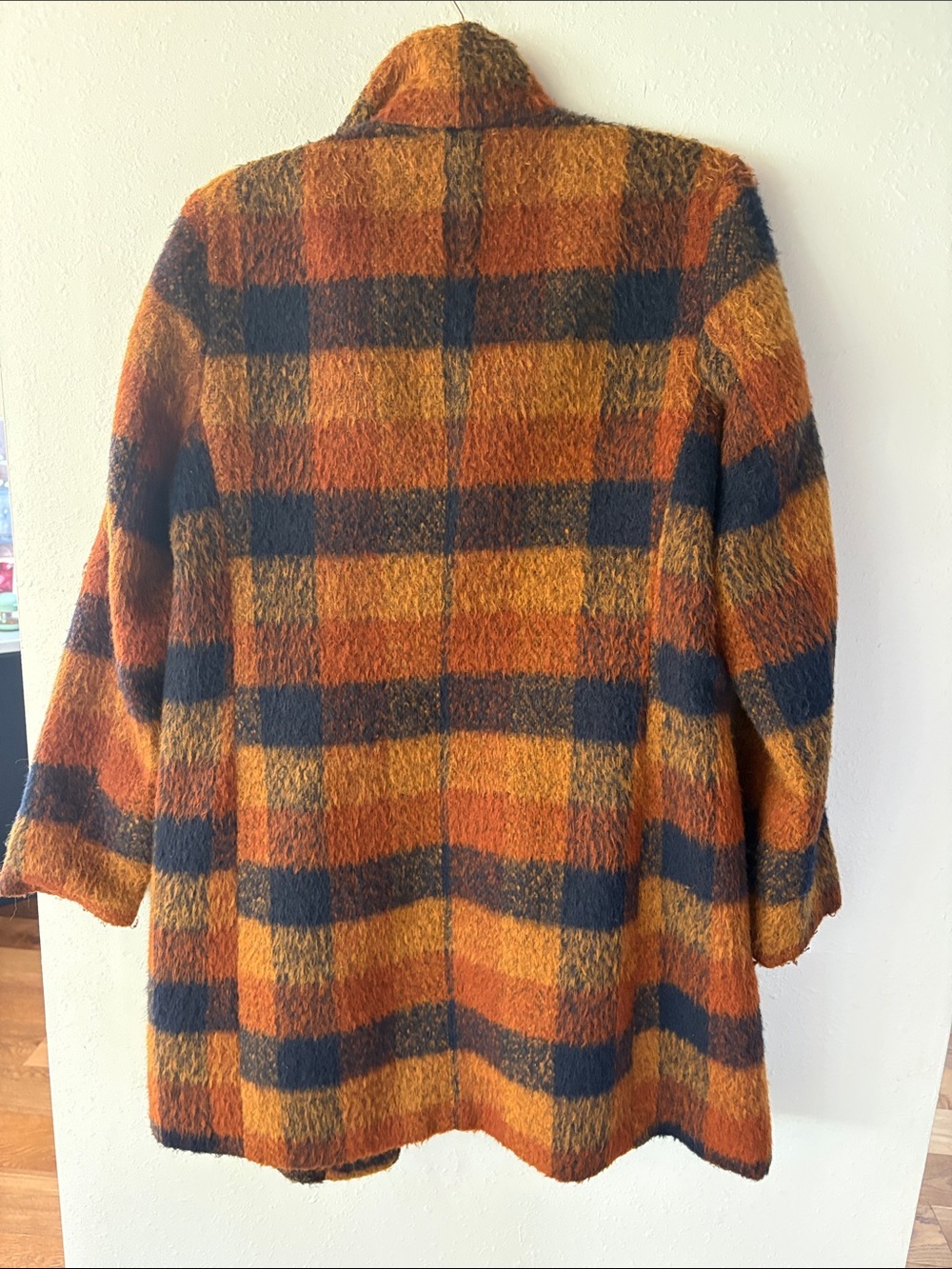 Wool-blend Cozy Fall Coat - Picture 4 of 4